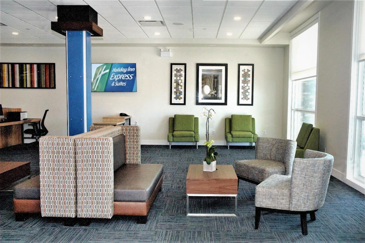 Holiday Inn Express & Suites - Edmonton Sw - Windermere By Ihg Exterior photo