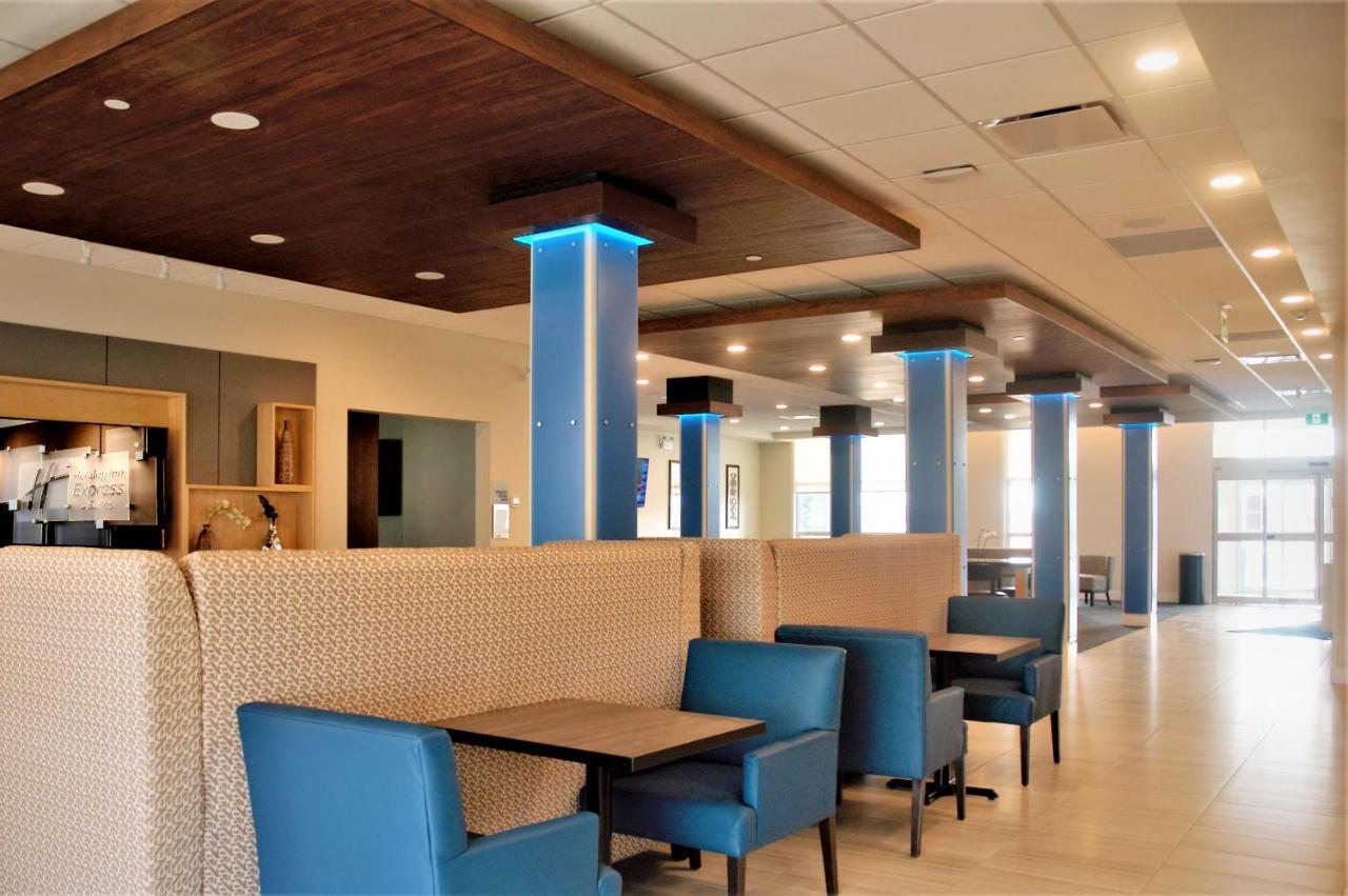 Holiday Inn Express & Suites - Edmonton Sw - Windermere By Ihg Exterior photo