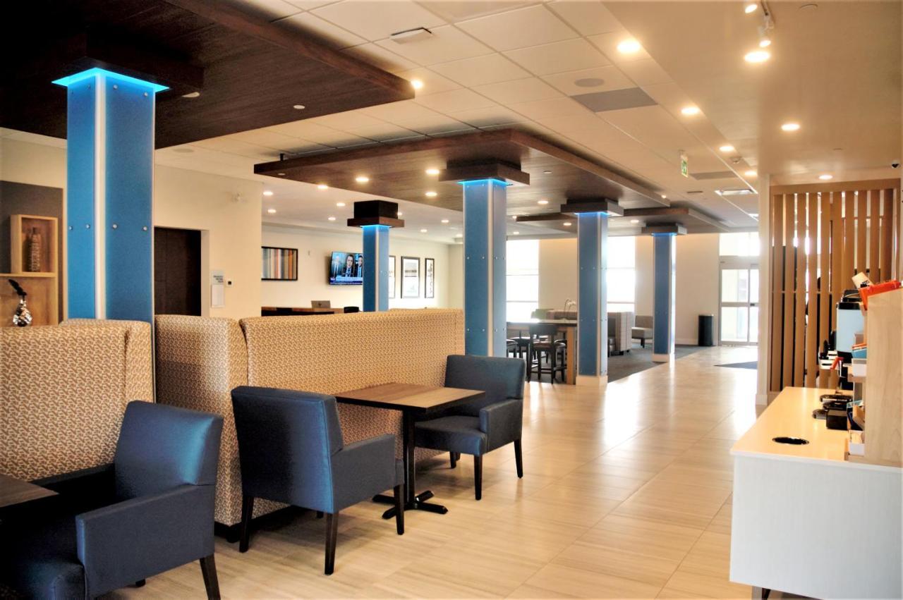 Holiday Inn Express & Suites - Edmonton Sw - Windermere By Ihg Exterior photo