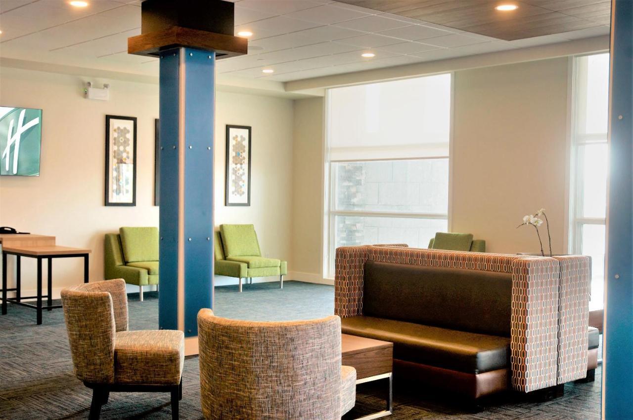 Holiday Inn Express & Suites - Edmonton Sw - Windermere By Ihg Exterior photo