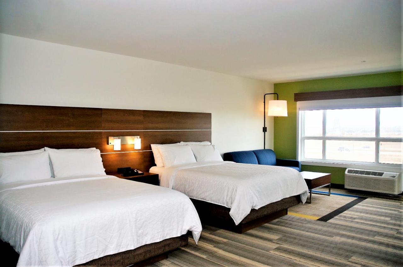 Holiday Inn Express & Suites - Edmonton Sw - Windermere By Ihg Exterior photo