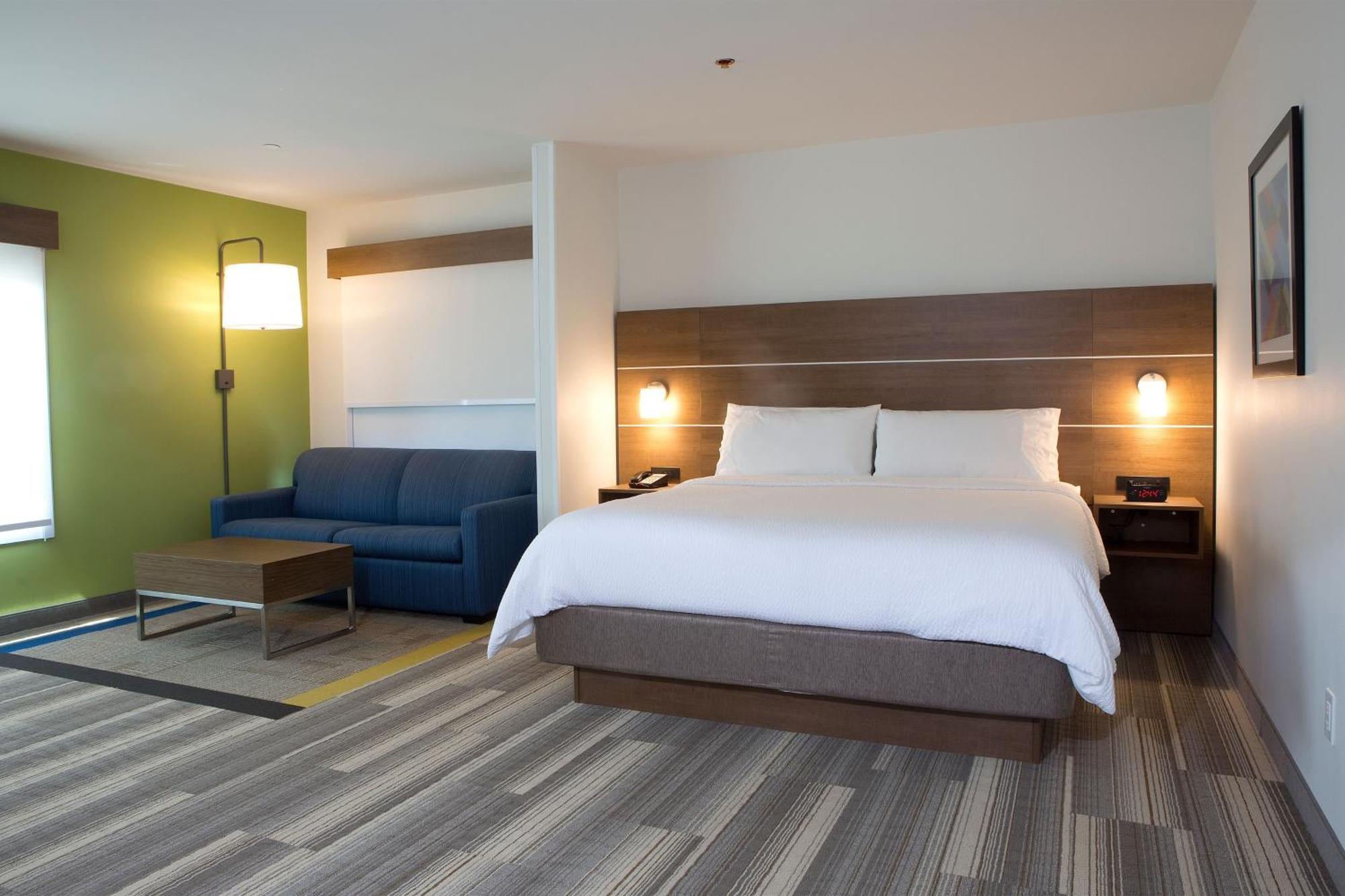 Holiday Inn Express & Suites - Edmonton Sw - Windermere By Ihg Exterior photo